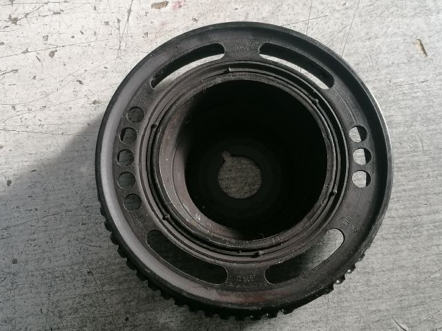 bontott OPEL CORSA C Főtengely Szíjtárcsa