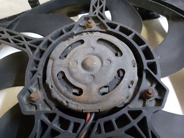 bontott OPEL CORSA C Hűtőventilátor