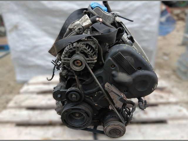 bontott OPEL CORSA C Központi Injektor