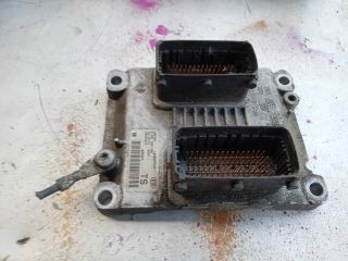 bontott OPEL CORSA C Motorvezérlő
