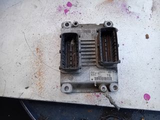 bontott OPEL CORSA C Motorvezérlő