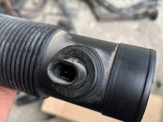 bontott OPEL CORSA C Szívó Cső