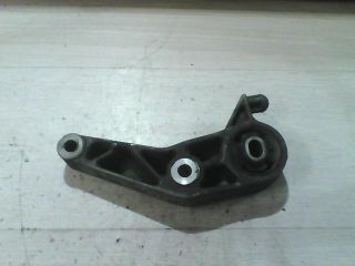 bontott OPEL CORSA C Motor Tartó Bak (Fém)