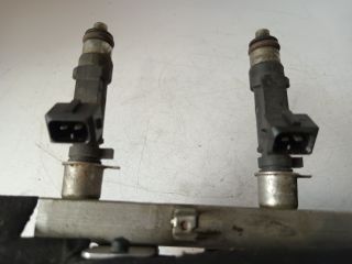 bontott OPEL CORSA C Porlasztó Sor / Híd