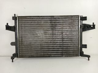 bontott OPEL CORSA C Vízhűtő Radiátor (Klímás)