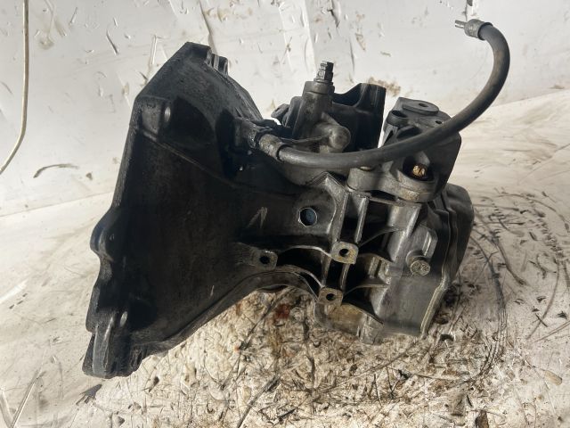 bontott OPEL CORSA C Váltó (Mechanikus)