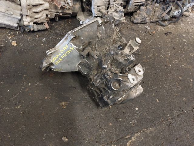 bontott OPEL CORSA C Váltó (Mechanikus)