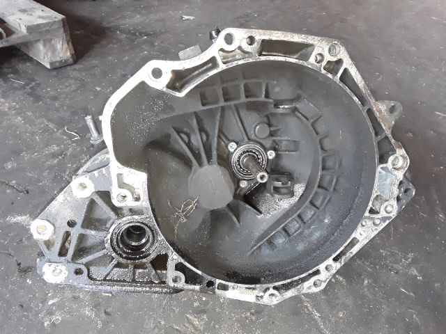 bontott OPEL CORSA C Váltó (Mechanikus)
