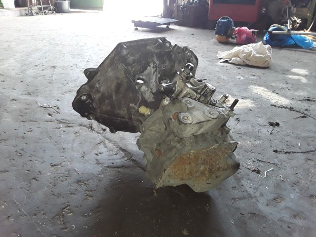 bontott OPEL CORSA C Váltó (Mechanikus)