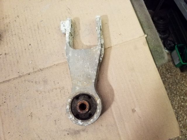 bontott OPEL CORSA C Váltó Tartó Bak (Pozíciófüggetlen)