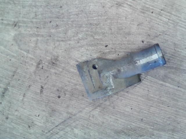 bontott OPEL CORSA C Vízcső