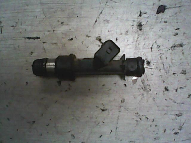 bontott OPEL CORSA C Porlasztó (1 db)