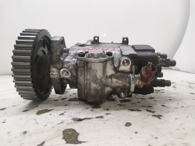 bontott OPEL CORSA C Adagoló