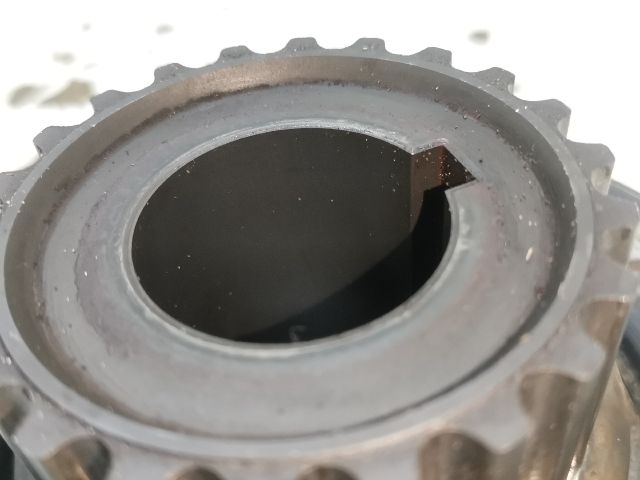 bontott OPEL CORSA C Főtengely Szíjtárcsa