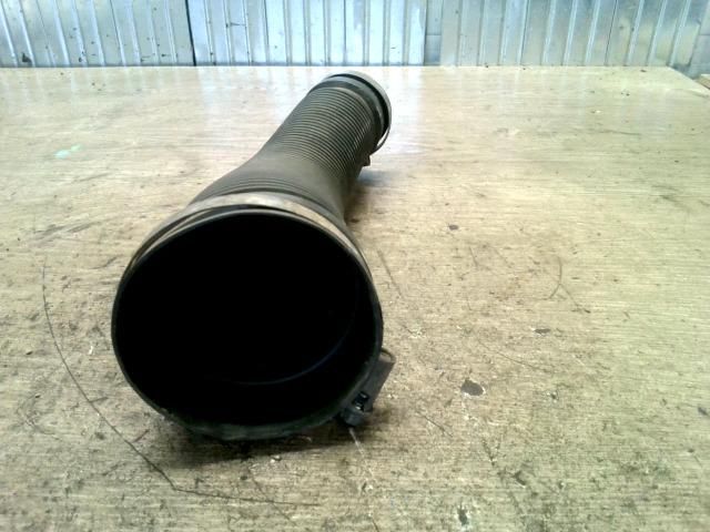 bontott OPEL CORSA C Légbeömlő Cső