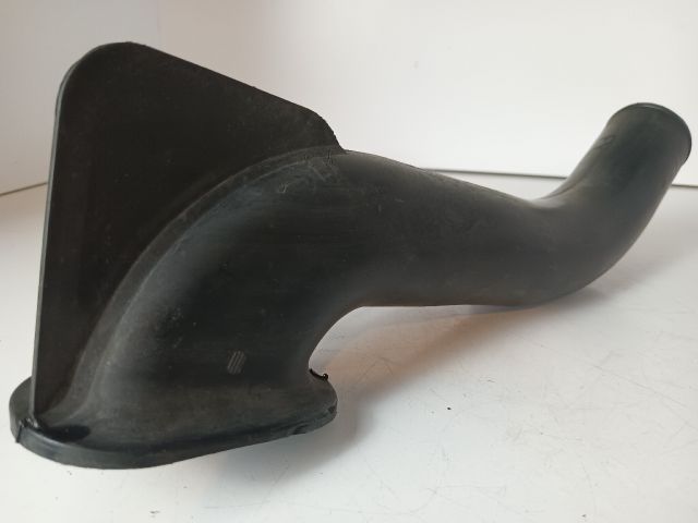 bontott OPEL CORSA C Légbeömlő Cső