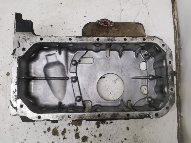 bontott OPEL CORSA C Olajteknő