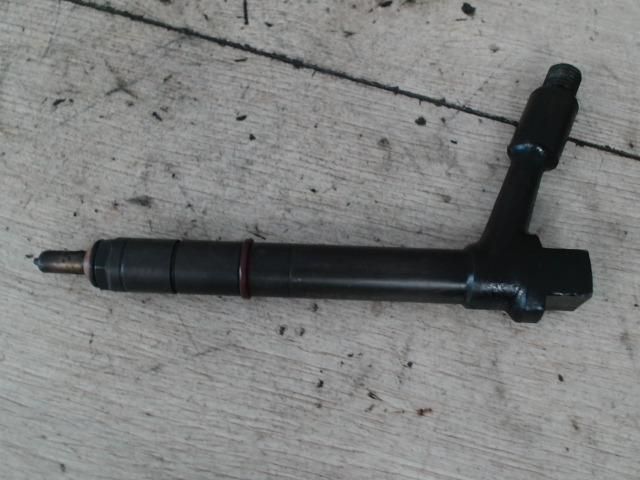 bontott OPEL CORSA C Porlasztó (1 db)