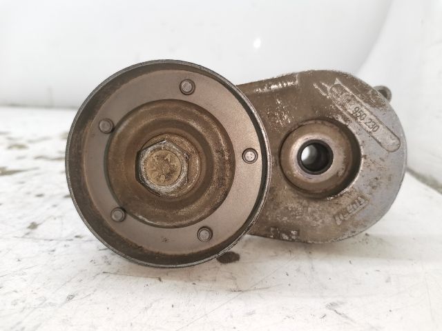 bontott OPEL CORSA C Szíjfeszítő Görgő