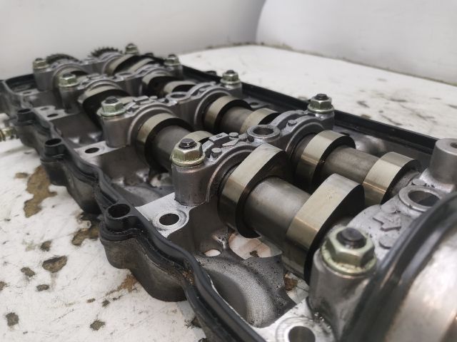 bontott OPEL CORSA C Vezérműtengely Házzal