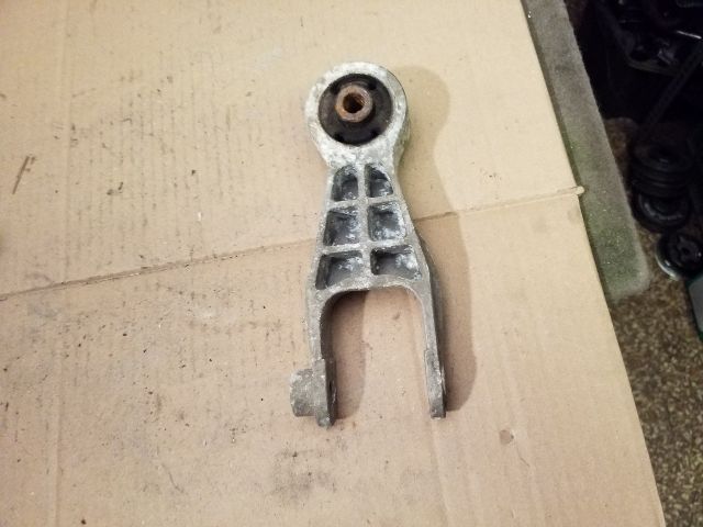 bontott OPEL CORSA C Váltó Tartó Bak (Pozíciófüggetlen)