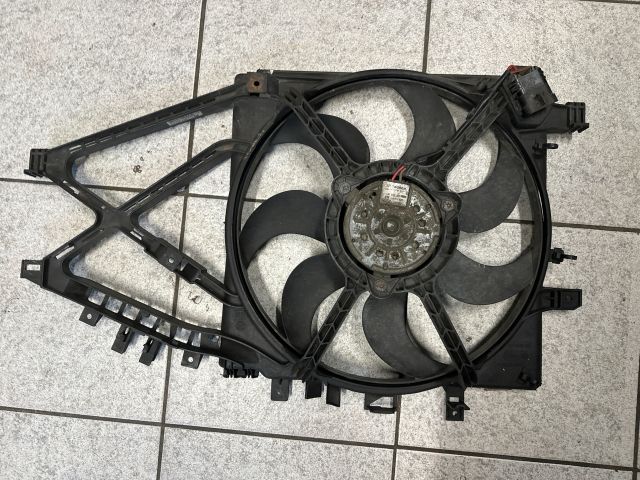 bontott OPEL CORSA C Hűtőventilátor