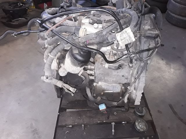 bontott OPEL CORSA C Motor (Fűzött blokk hengerfejjel)