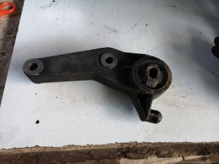 bontott OPEL CORSA C Motor Tartó Bak (Fém)