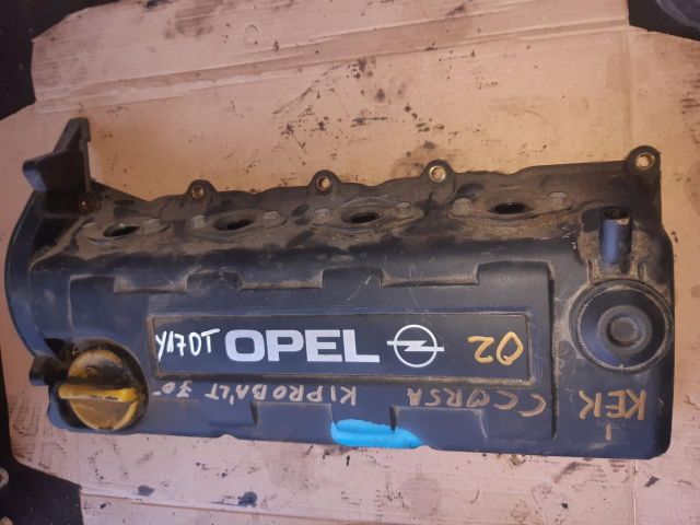 bontott OPEL CORSA C Szelepfedél