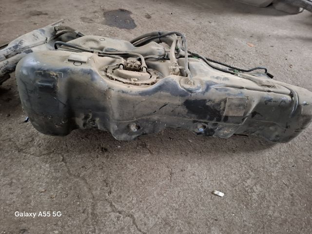 bontott OPEL CORSA C Tank