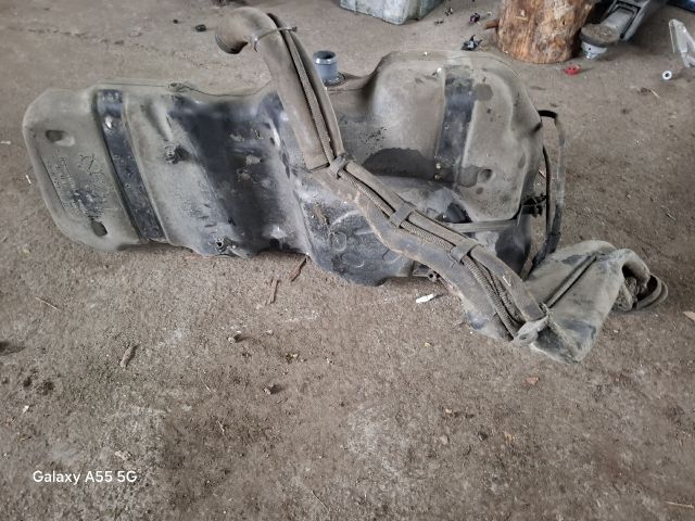 bontott OPEL CORSA C Tank