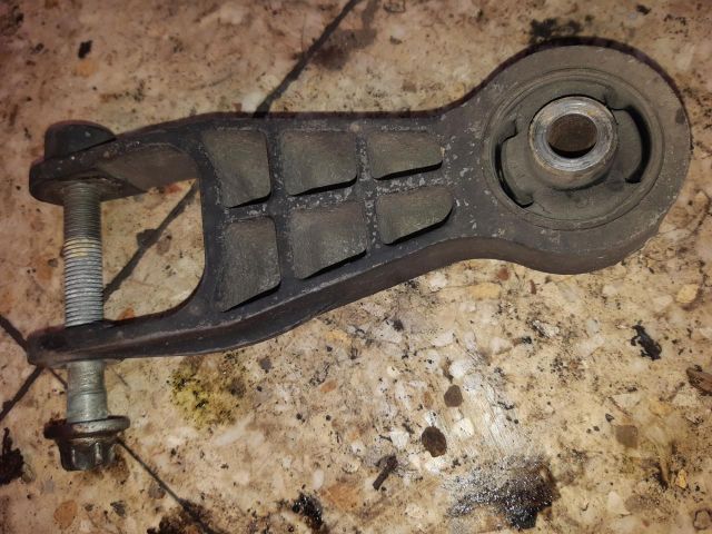 bontott OPEL CORSA C Váltó Tartó Bak (Pozíciófüggetlen)