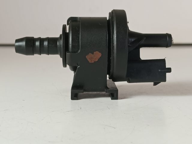 bontott OPEL CORSA C Tankszellőztető Szelep