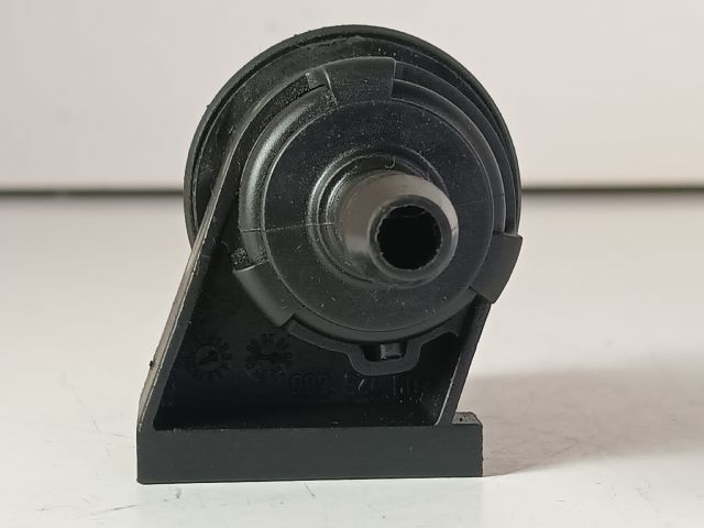 bontott OPEL CORSA C Tankszellőztető Szelep