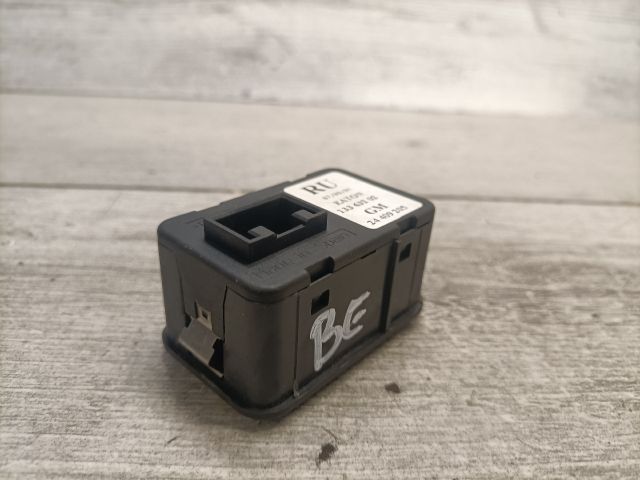 bontott OPEL CORSA C Ablakemelő Kapcsoló Négyes / Kettes