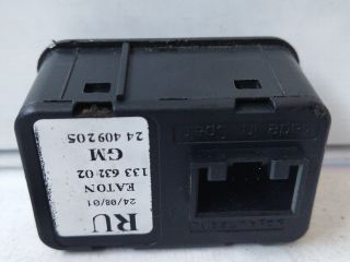 bontott OPEL CORSA C Ablakemelő Kapcsoló Négyes / Kettes