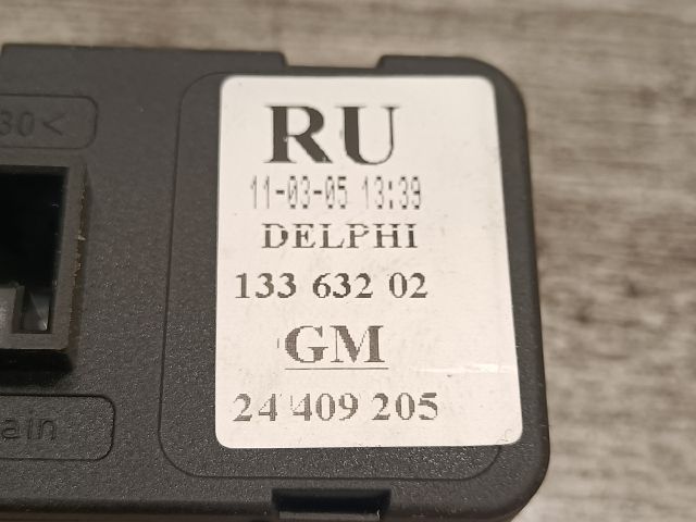 bontott OPEL CORSA C Ablakemelő Kapcsoló Négyes / Kettes