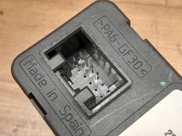 bontott OPEL CORSA C Ablakemelő Kapcsoló Négyes / Kettes