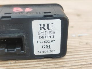 bontott OPEL CORSA C Ablakemelő Kapcsoló Négyes / Kettes