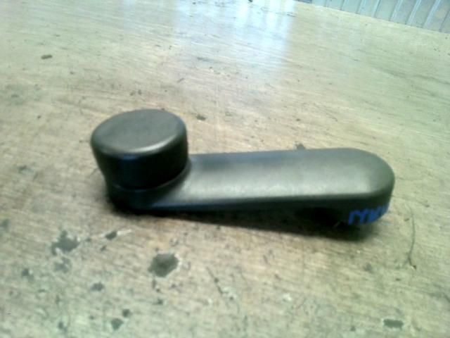 bontott OPEL CORSA C Ablaktekerő Kar (Pozíciófüggetlen)