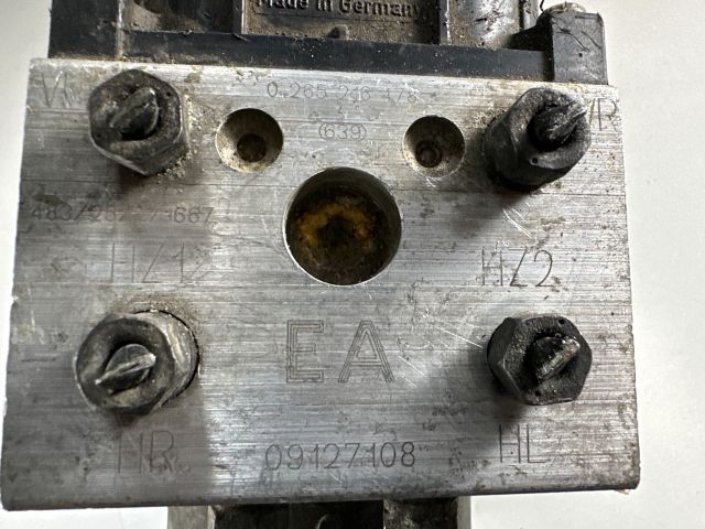 bontott OPEL CORSA C ABS Kocka