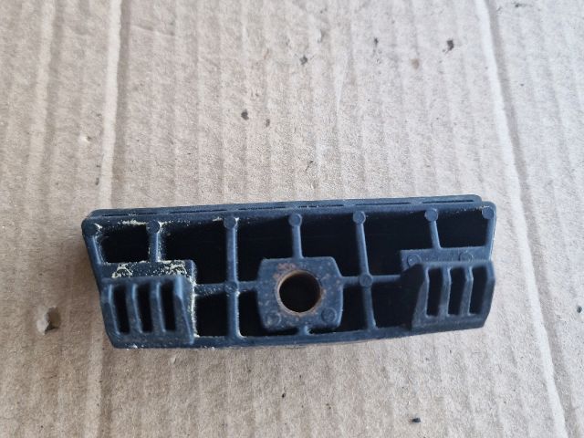 bontott OPEL CORSA C Akkumulátor Leszorító