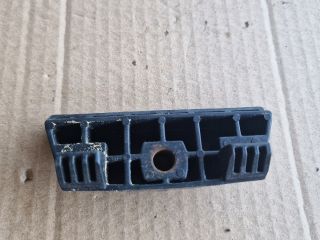 bontott OPEL CORSA C Akkumulátor Leszorító