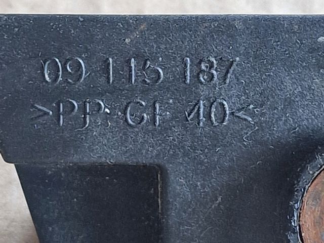 bontott OPEL CORSA C Akkumulátor Leszorító