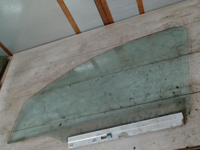 bontott OPEL CORSA C Bal első Ablak