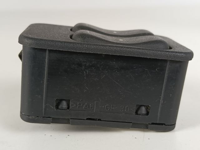 bontott OPEL CORSA C Bal első Ablakemelő Kapcsoló