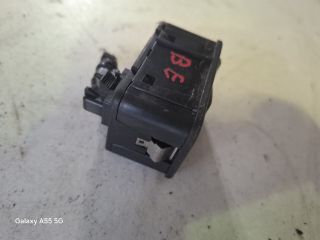 bontott OPEL CORSA C Bal első Ablakemelő Kapcsoló