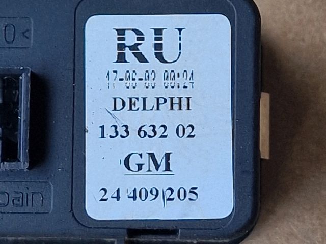 bontott OPEL CORSA C Bal első Ablakemelő Kapcsoló