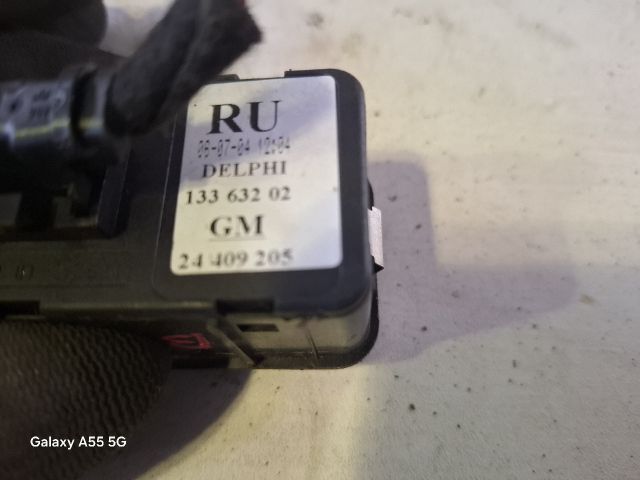 bontott OPEL CORSA C Bal első Ablakemelő Kapcsoló