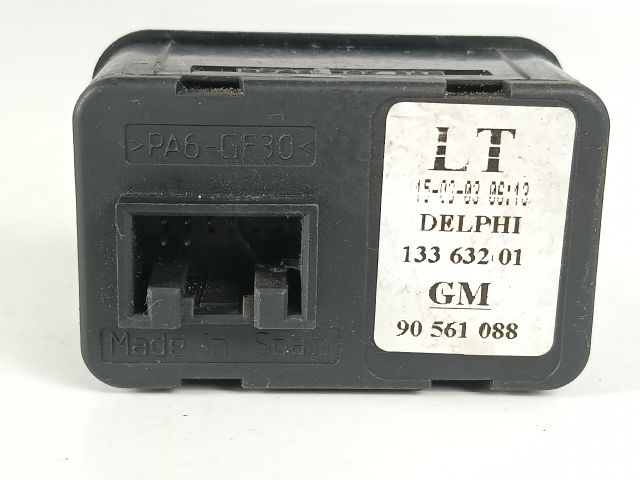 bontott OPEL CORSA C Bal első Ablakemelő Kapcsoló